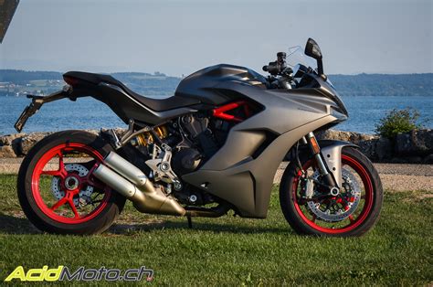 Supersport screen printing & sportswear is committed to providing our clients with high quality printing, great prices, quick turn around and excellent customer service. Essai Ducati Supersport 939 - Facilité, confort ...