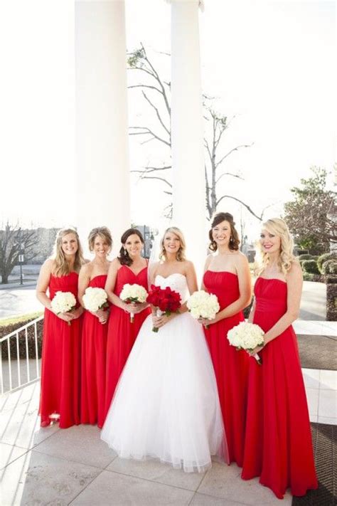 37 Sparkling Ideas For Red Themed Wedding