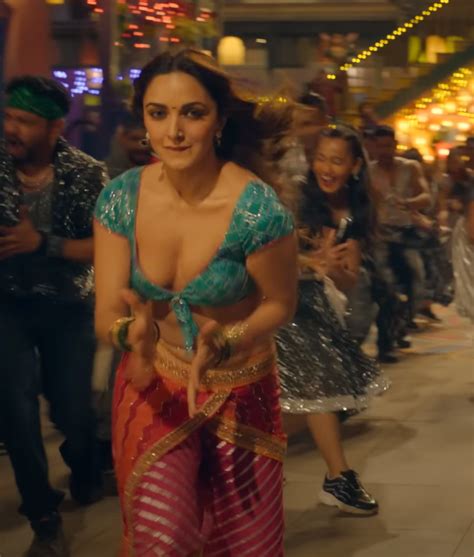 9 Kiara Advani Hot Stills Bijli Song From Govinda Naam Mera Just For Movie Freaks