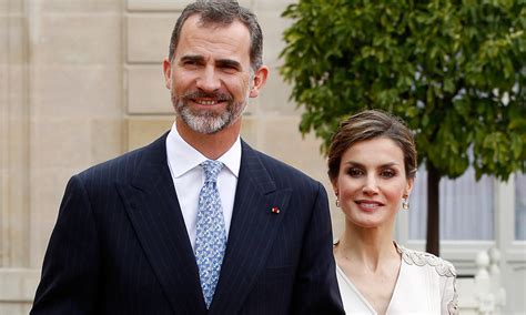 (photo by fox photos/getty images). King Felipe and Queen Letizia of Spain accept Queen's invite