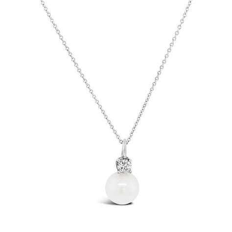 14k White Gold And Single Pearl Necklace With Diamond