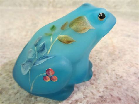 2007 Glass Fenton Sky Blue Satin Handpainted Frog Fenton Glass Hand