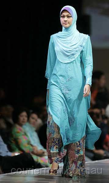 Aifw asia islamic fashion week juli 2018. couriermail.com.au/Galleries/Fashion/Asia/Kuala Lumpur ...