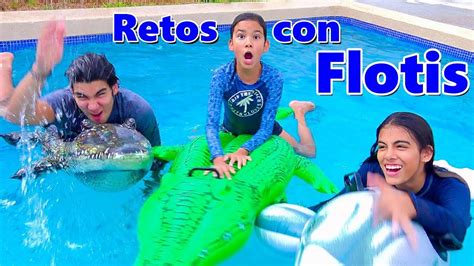 Carreras Con Inflables En La Piscina Tv Ana Emilia Youtube