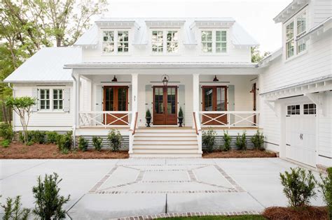 Low Country House Plans With Detached Garage Modern Farmhouse