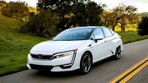 2017 Honda Clarity: A hydrogen fuel cell car that delivers fun - LA Times