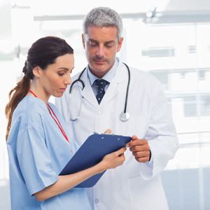 How Nurses Can Communicate Better With Doctors Rnnetwork Travel