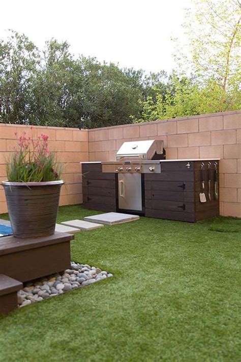 Outdoor kitchen and bar design ideas 12 videos. Adding a Barbecue Grill Area To Summer Yard or Patio ...