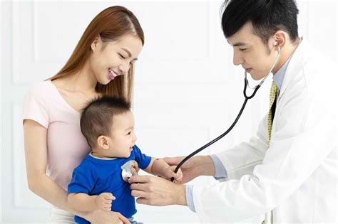 Dalam hal ini beberapa penyakit yang disebabkan oleh virus yang kami ulas pada uraian kali ini diantaranya seperti cacar air, demam kuning, diare pada bayi, ebola, flu dan pilek, hepatitis, herpes, polio, parotitis, rubeola dan sars. Mengenal Seputar Dokter Anak Ahli Infeksi dan Pediatri ...
