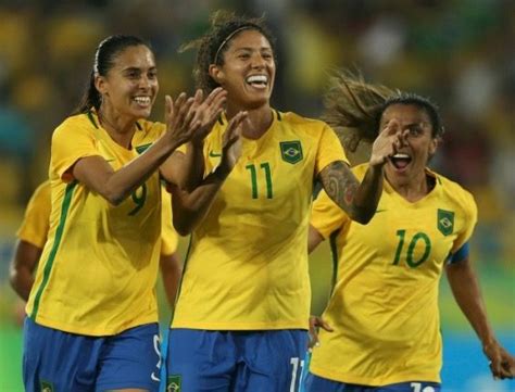 Lista de atletas do futebol feminino para os jogos olímpicos não conta com a maior artilheira do brasil na história das olimpíadas. Juca Kfouri - Futebol é pra mulher | Futebol feminino ...