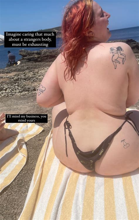 Jonathan Ross S Babe Honey Shares Topless Snap From Holiday As She Poses In Just A Thong