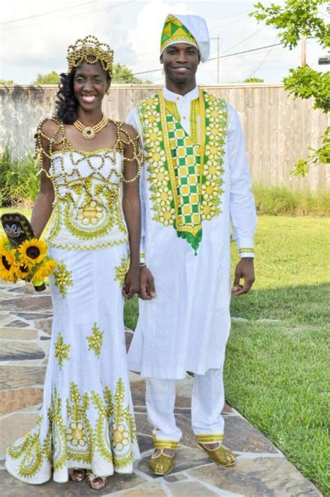African Inspired Bride And Groom Attire By Tekay Designs Verlobt Verheiratet Hochzeit