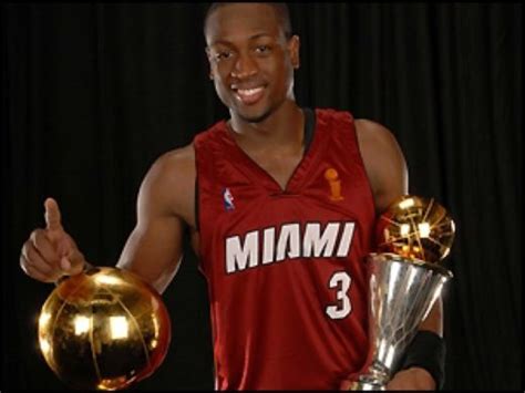 Heat Honor Dwyane Wade In His Return To Miami With Tribute Video