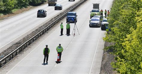 At the end of the f. Live A12 traffic: Road closed for six hours after woman ...
