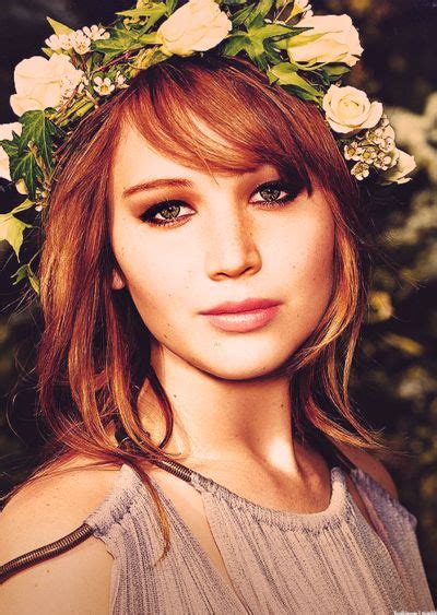 Jennifer Lawrence Heart Shaped Face More Width Is At The Forehead And Cheeks And Narrows At
