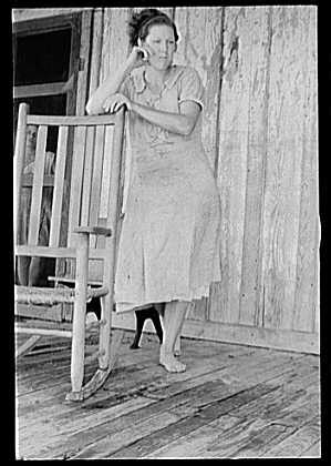 3900 arctic boulevard ste 102 phone: A Photo Dossier on Sharecropping