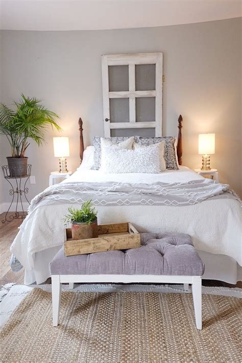 How To Make A Guest Bedroom Cozy And Inviting — Cottage Style Bedroom