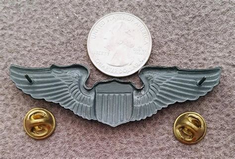 Military Usaf Pilot Wings With Shield Pin Silver Tone Silver Tone