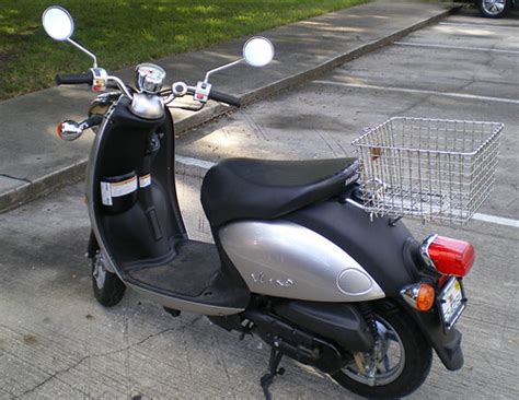 In today's economy it's vital to get the most you can for your shopping dollar when looking for what you need. 2006 Yamaha Vino | This is a 2006 Yamaha Vino, 49cc ...
