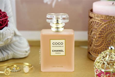 Coco Mademoiselle Leau Privée De Chanel Le Parfum Pour La Nuit