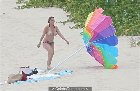 Judge Milian Topless Christina Milian In Busty Bikini In Miami