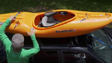 How To Tie Down A Kayak On A Car With One Strap Youtube
