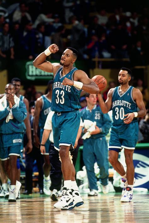 NBA Photos - 1980s - 1990s | Charlotte hornets, Alonzo mourning