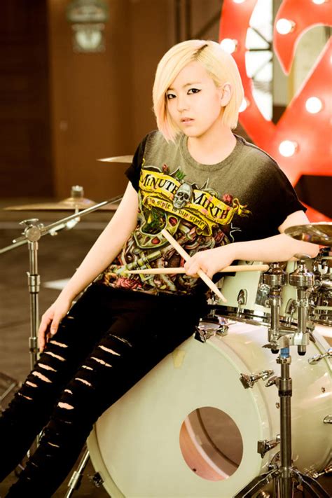 They debuted on august 9, 2012, under fnc entertainment. AOA's 8th Member…When Will She Make An Appearance?