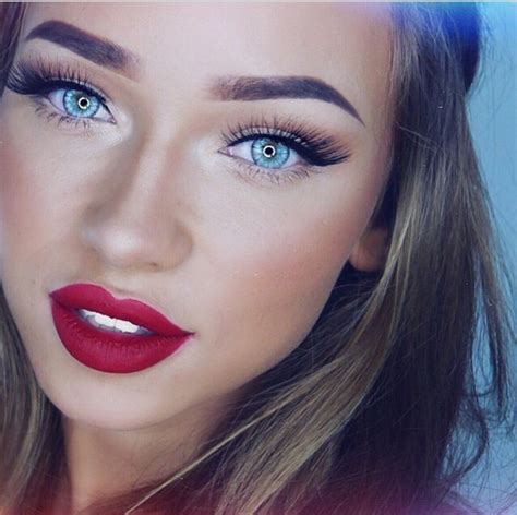 Red Lipstick Best With Bright Blue Eyes Hair Makeup Makeup