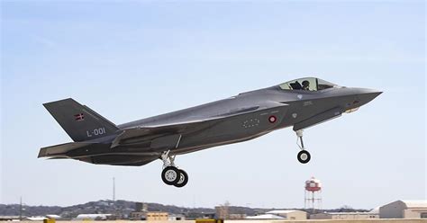 Lockheed Delivers First F 35 For Royal Danish Air Force News Flight