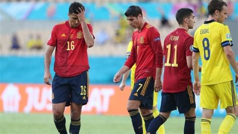Cash in with the spain vs poland prediction from our experts tipsters. Spain vs Poland Preview, Tips and Odds - Sportingpedia ...