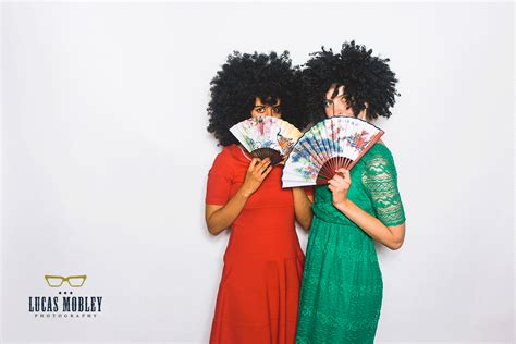Find photo booths in los angeles who are ready to get the job done. Wedding fun with animated gif photobooth. (With images ...
