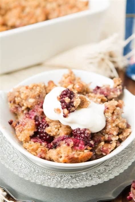 Blackberry Cobbler Baked Oatmeal With Walnut Crumble