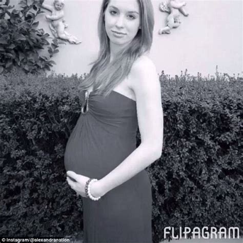 The Bachelor S Alex Nation Pictured Showing Off Her Baby Bump In A