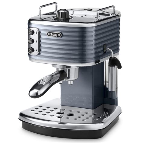 Delonghi coffee machines are, together with saeco, the most popular within the domestic espresso sector. DeLonghi Scultura Collection Espresso & Cappuccino Machine ...