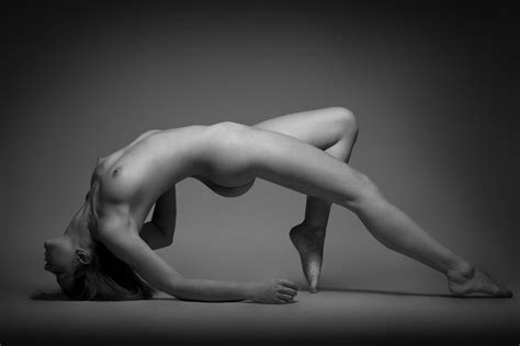 Beautiful Artistic Nude Model Porn Photos Sex Videos