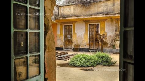 Por el espacio que te ofrece, esta casa rural es ideal para una familia con h. casa Abandonada en Centro de Guadalajara, se Vende como ...