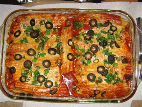It tastes wonderful when seasoned with mexican spices like poblano and cilantro. Mexican Manicotti Recipe - Food.com