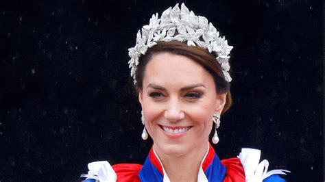 You May Have Seen Kate Middletons Coronation Dress Before See Photos