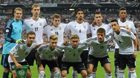 Die nationalmannschaft bei sport bild online: WM-Qualifikation 2014: Prämien deutsche Nationalmannschaft ...