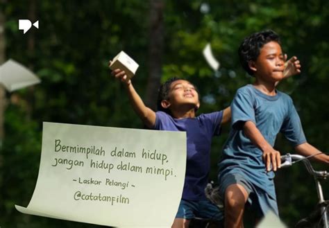 Selamat Hari Guru Nasional Ini 6 Film Indonesia Tentang Guru Murid