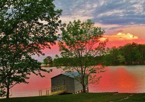This Beautiful Photo From Weiss Lake In Leesburg Alabama Looks So
