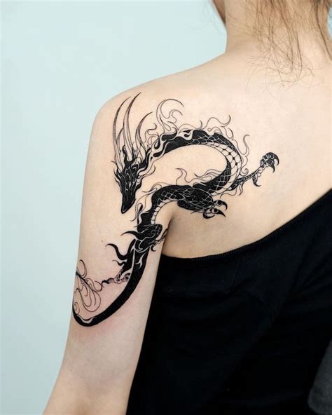 Share More Than 77 Dragon Shoulder Blade Tattoo Best Thtantai2