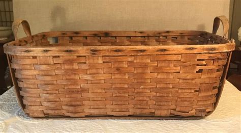 Antique Woven Split Oak Laundry Wood Gathering Basket Primitive