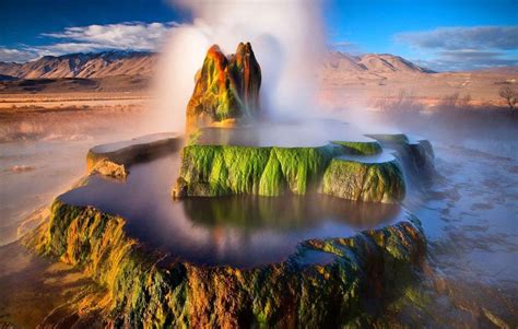 Nevadas Rainbow Hot Springs Travellingstory