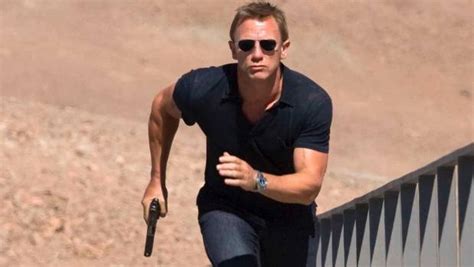 Bond 25 Gets Official Title And Release Date For Daniel Craigs Final