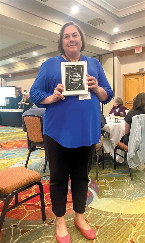 Amy Mccarty Wins Awards For News And Review Articles News And Review