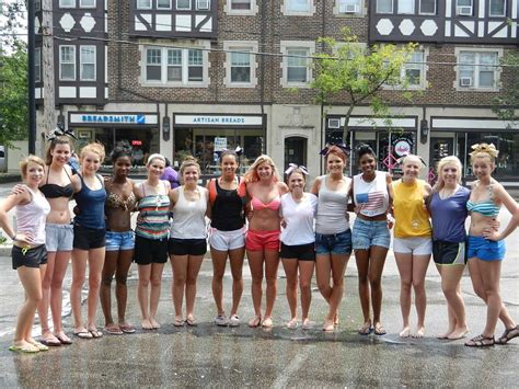 Lhs Cheerleaders Car Wash Lakewood Oh Patch