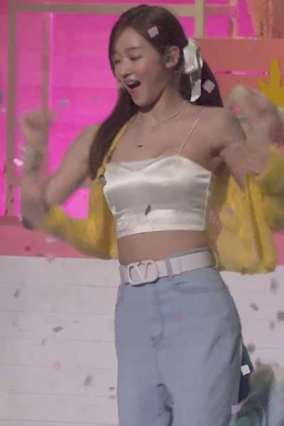 GGULBEST FACTORY 실크 끈 민소매 양갈래 리본 오마이걸 유아 OH MY GIRL YOOA