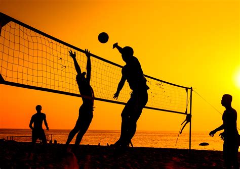 How To Play Beach Volleyball